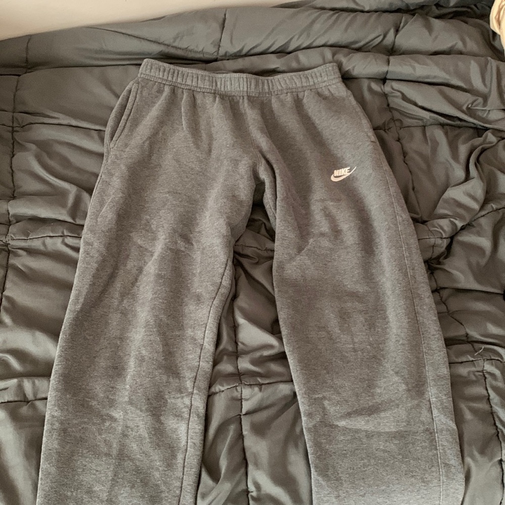 Dark grey nike sweatpants